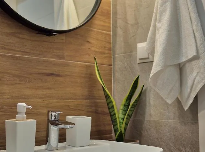 Kropla Rosy Apartment *