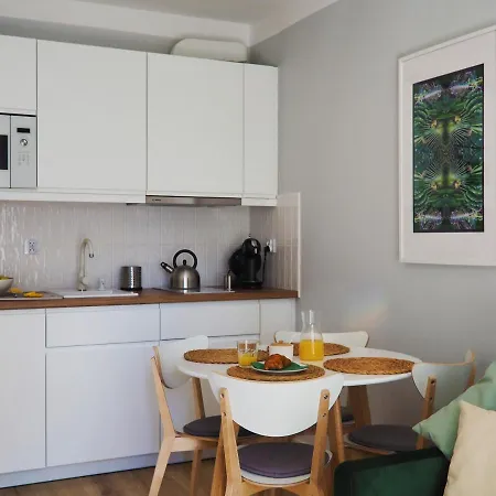 Kropla Rosy アパート *