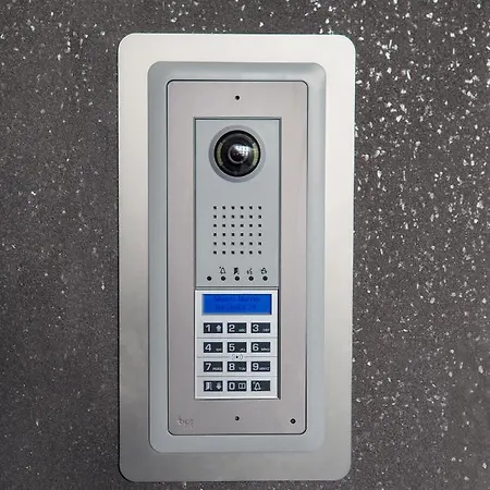 アパート Kropla Rosy ヴロツワフ